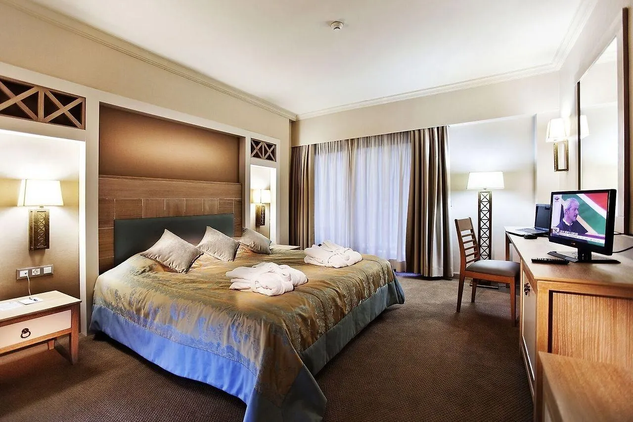 Quadas Hotel (Adults Only)